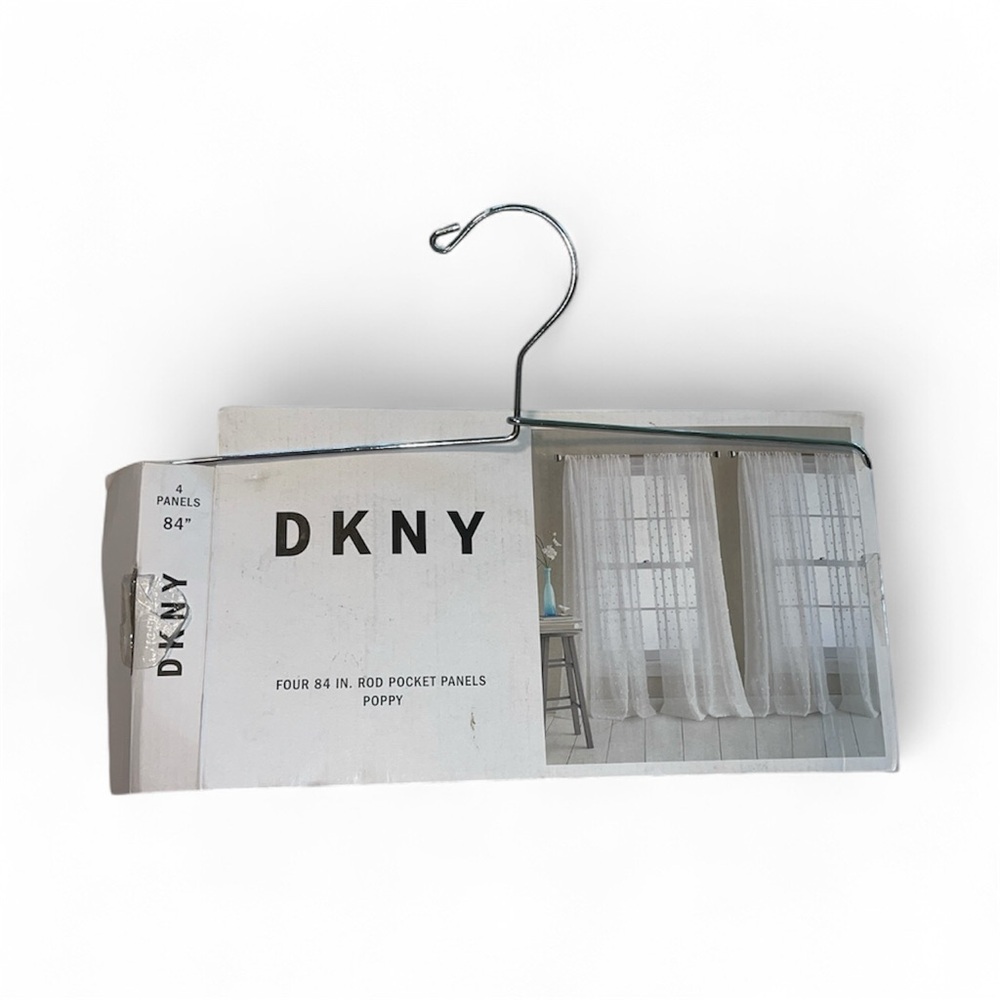 DKNY BNWT! White with little white Pom poms 84 inches 4 panels. Super Cute!